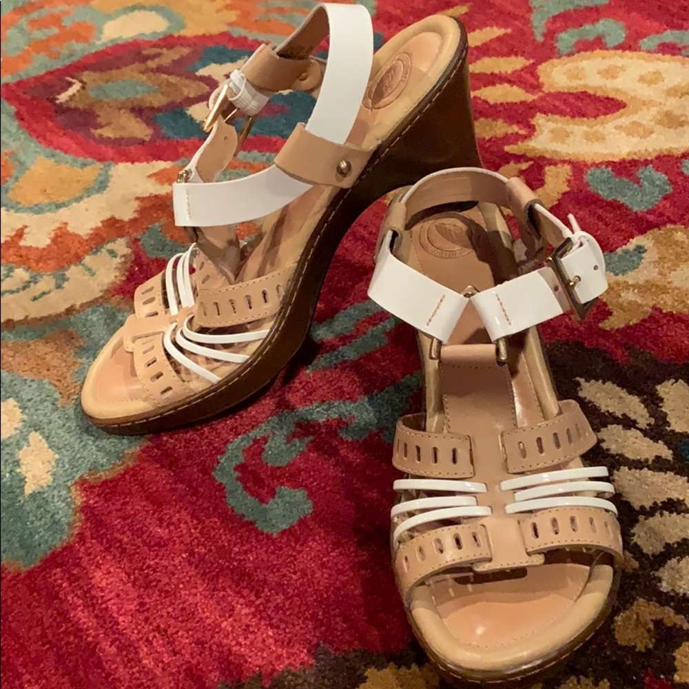 Nurture Heeled Sandals 🏝 Make offer
